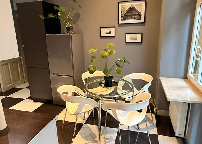 Two Paws * Краков